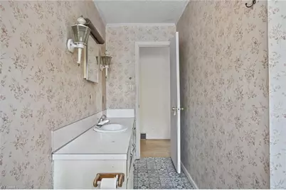 204 Hamilton Road, Lexington, NC 27295 - Photo 21