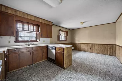 204 Hamilton Road, Lexington, NC 27295 - Photo 13