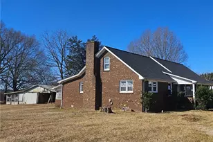 908 Boone Rd, Burlington, NC 27217 - Photo 3
