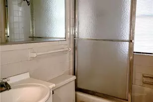 1400 Roslyn Dr, Burlington, NC 27215 - Photo 21