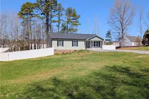 2069 Darwick Rd, Winston-Salem, NC 27127 - Photo 3