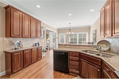 5505 Seven Gates Drive, Greensboro, NC 27410 - Photo 11