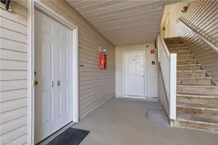 900 Hanahan Ct, Greensboro, NC 27409 - Photo 3