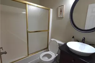 2215 Shadow Valley Rd, High Point, NC 27265 - Photo 13