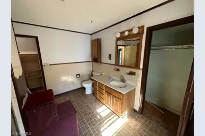 1704 Pichard Street, Greensboro, NC 27401 - Photo 17