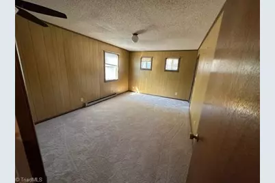 1704 Pichard Street, Greensboro, NC 27401 - Photo 25