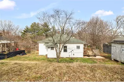 904 Branch Street, Eden, NC 27288 - Photo 15