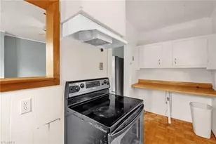 904 Branch St, Eden, NC 27288 - Photo 7