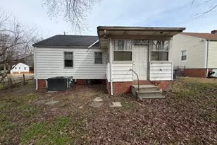 3806 Wooddale Ln, Greensboro, NC 27405 - Photo 15