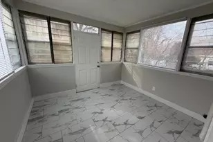 3806 Wooddale Ln, Greensboro, NC 27405 - Photo 7