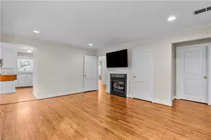 1813 Colonial Ave, Greensboro, NC 27408 - Photo 13