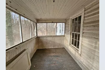 4902 Cherry Street, Winston-Salem, NC 27105 - Photo 29