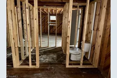 487 Brooks Road, Reidsville, NC 27320 - Photo 15