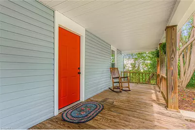 429 N Asheboro Street, Liberty, NC 27298 - Photo 5