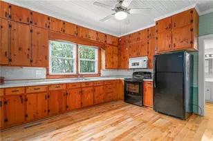 429 N Asheboro St, Liberty, NC 27298 - Photo 7