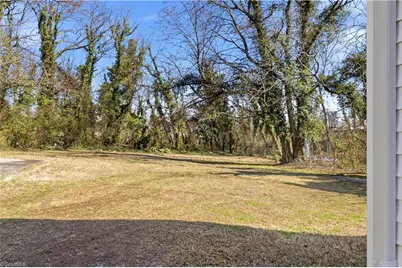 1303 N Jackson Avenue, Winston-Salem, NC 27101 - Photo 15