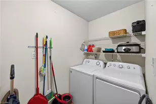 368 Fox Creek Ln, Lexington, NC 27292 - Photo 11