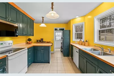 743 Almond Road, Reidsville, NC 27320 - Photo 15