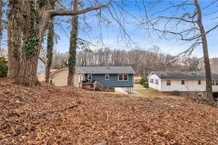 1365 W Sedgefield Dr, Winston-Salem, NC 27107 - Photo 5