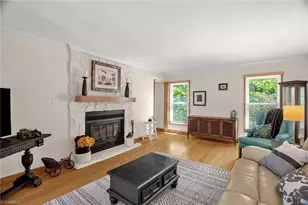 905 Northshore Ct, High Point, NC 27265 - Photo 23