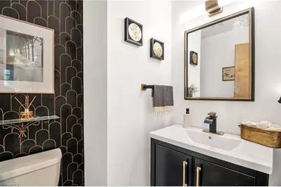 905 Northshore Court, High Point, NC 27265 - Photo 25