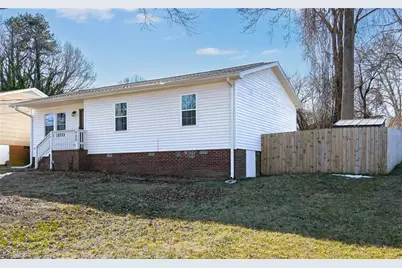 900 Beaumont Avenue, Greensboro, NC 27401 - Photo 27