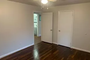 1813 Walker Ave, Greensboro, NC 27403 - Photo 9