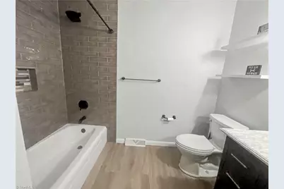 3222 S Elm Eugene Street, Greensboro, NC 27406 - Photo 9