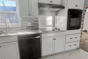 3222 S Elm-Eugene St, Greensboro, NC 27406 - Photo 5