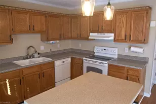 1012 Springwood Ln, Archdale, NC 27263 - Photo 13