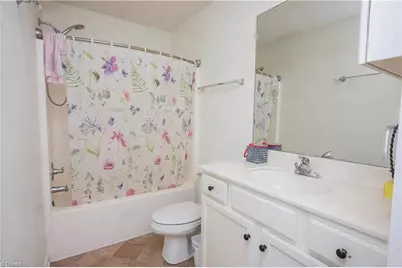 10 Hudson Circle, Greensboro, NC 27410 - Photo 15