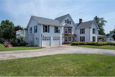 301 Virginia Drive, Yadkinville, NC 27055 - Photo 39