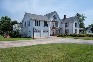 301 Virginia Dr, Yadkinville, NC 27055 - Photo 39