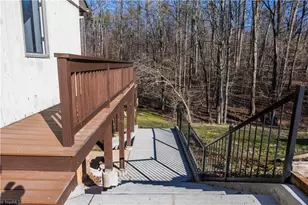 682 Cecil St, Thomasville, NC 27360 - Photo 45