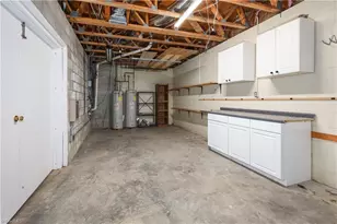 682 Cecil St, Thomasville, NC 27360 - Photo 41