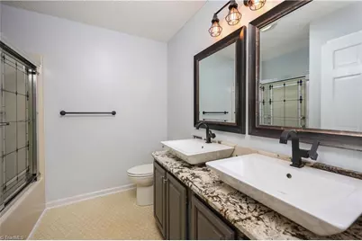 682 Cecil Street, Thomasville, NC 27360 - Photo 19