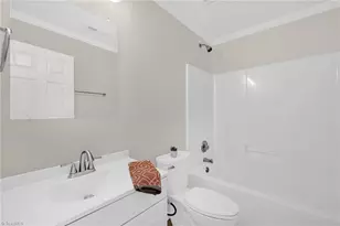 5 Hartsfield Ct, Greensboro, NC 27407 - Photo 29