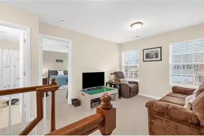 5511 Oak Gate Drive, Greensboro, NC 27405 - Photo 17