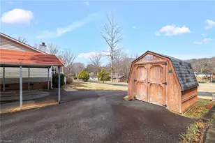 2940 Rhonswood Dr, Tobaccoville, NC 27050 - Photo 27