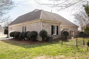 2 Wexford Cir, Thomasville, NC 27360 - Photo 45