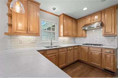 1200 Heathrow Drive, Greensboro, NC 27410 - Photo 11