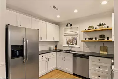 5137 Autumncrest Drive, Greensboro, NC 27407 - Photo 13