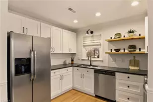 5137 Autumncrest Dr, Greensboro, NC 27407 - Photo 3