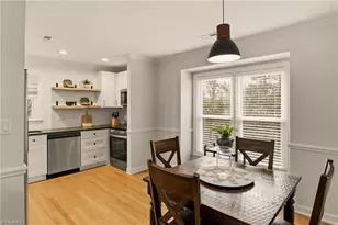 5137 Autumncrest Dr, Greensboro, NC 27407 - Photo 9