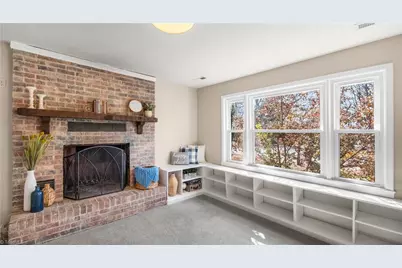 2800 Stratford Drive, Greensboro, NC 27408 - Photo 9