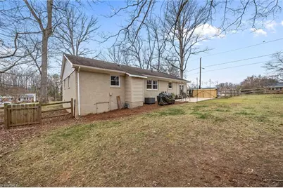 401 Springtime Drive, Greensboro, NC 27409 - Photo 27