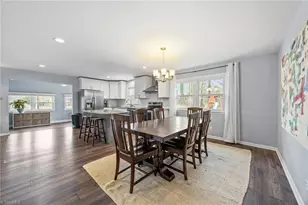 401 Springtime Dr, Greensboro, NC 27409 - Photo 13