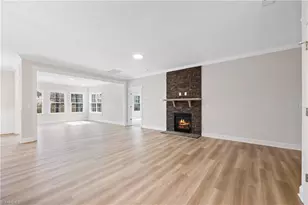 1994 Meadowview Dr, Graham, NC 27253 - Photo 5