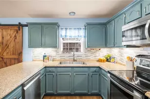 4215 Water Oak Ct, Randleman, NC 27317 - Photo 5