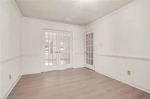 3226 Derby Cir, High Point, NC 27265 - Photo 7